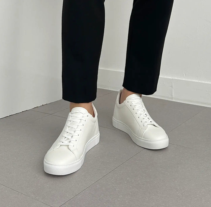 7cm UP モノトーンシークレットスニーカー no06 私のストア